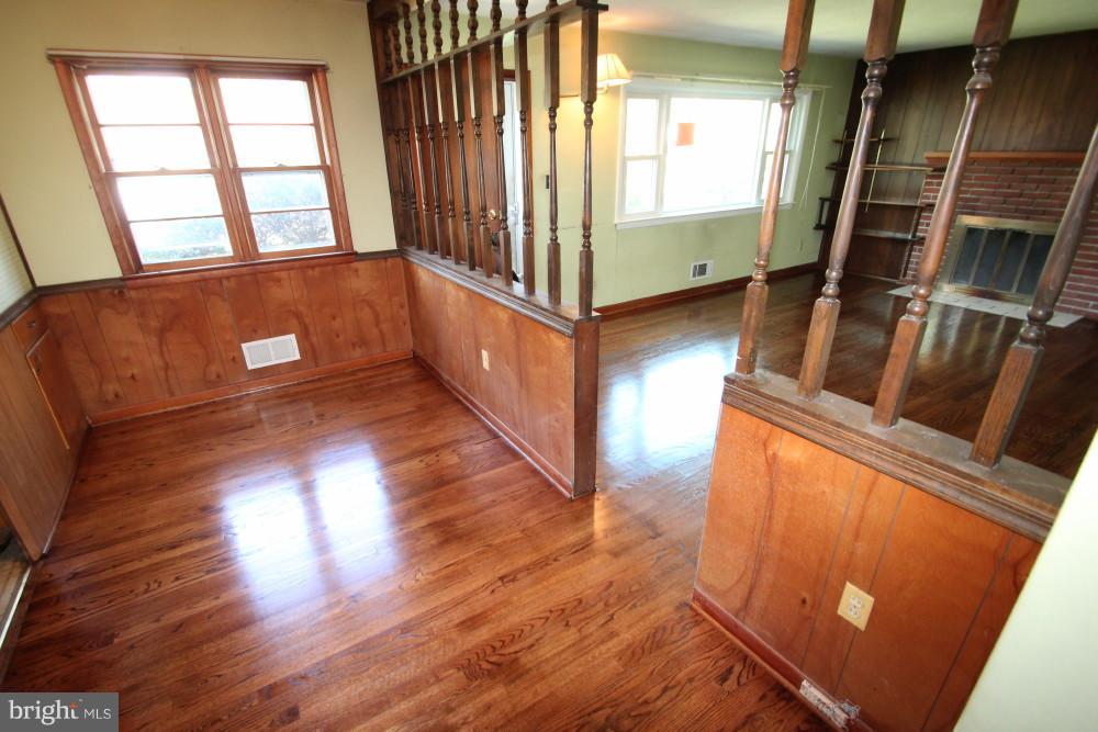 3711 Tuck Avenue Point of Rocks, MD 21777 - Photo 5 of 15 Dining Room
