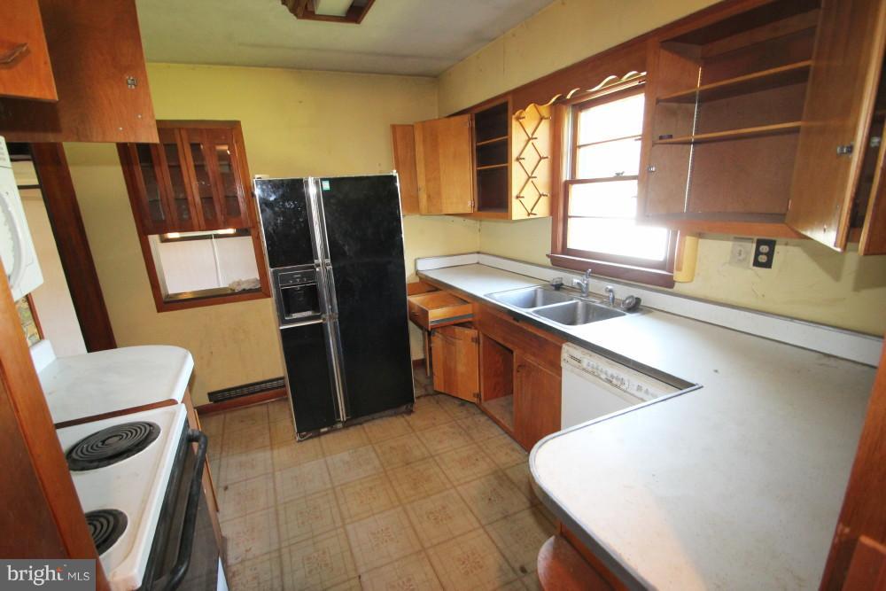 3711 Tuck Avenue Point of Rocks, MD 21777 - Photo 8 of 15 Kitchen
