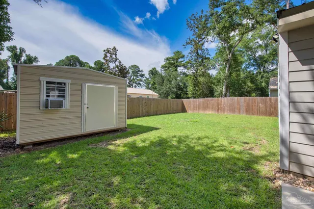 $1,850 | 3611 Stonewall Avenue, Pensacola, FL 32507
