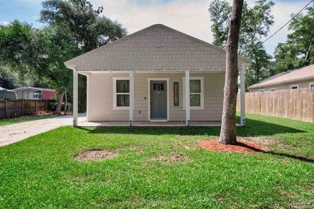 $1,850 | 3611 Stonewall Avenue, Pensacola, FL 32507