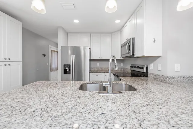 $1,850 | 3611 Stonewall Avenue, Pensacola, FL 32507