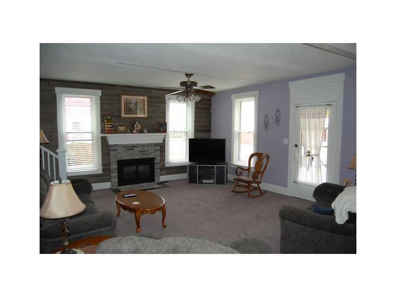 242 South Main Street Pendleton, IN 46064 - Photo 6 of 13