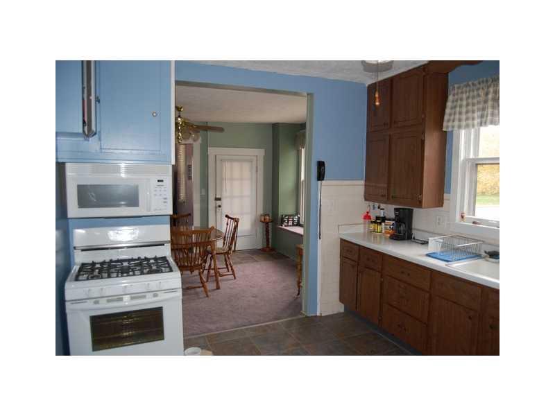 242 South Main Street Pendleton, IN 46064 - Photo 8 of 13