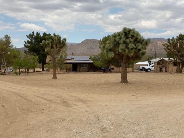 27232 Cahuilla Road Apple Valley, CA 92307 - Photo 1 of 67 Cahuilla 22