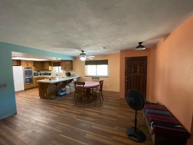 27232 Cahuilla Road Apple Valley, CA 92307 - Photo 12 of 67 Cahuilla 66