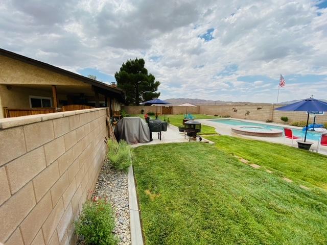 27232 Cahuilla Road Apple Valley, CA 92307 - Photo 39 of 67 Cahuilla 33