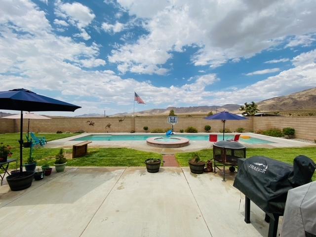 27232 Cahuilla Road Apple Valley, CA 92307 - Photo 6 of 67 Cahuilla 49