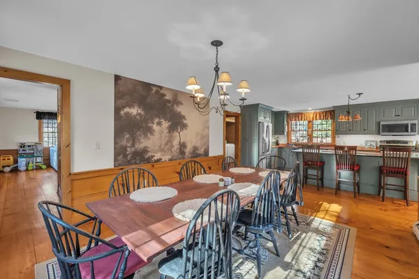 $4,950 | 73 Champeaux Road, Brimfield, MA 01010