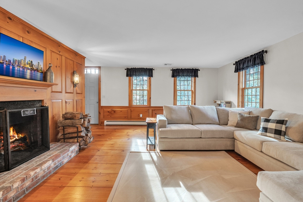 73 Champeaux Road Brimfield, MA 01010 - Photo 16 of 39