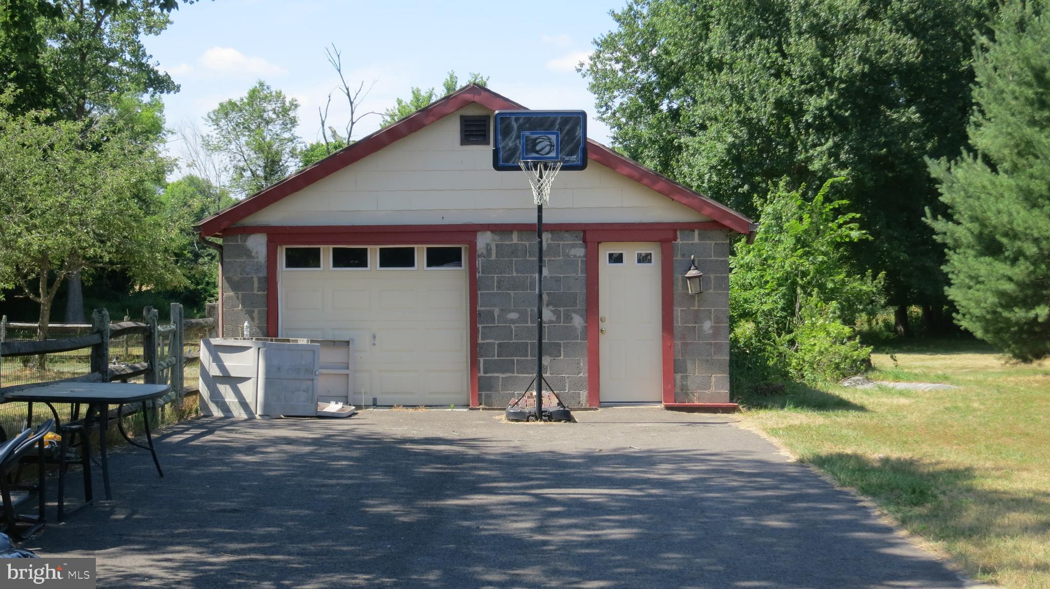 257 Church Road Medford, NJ 08055 - Photo 14 of 64