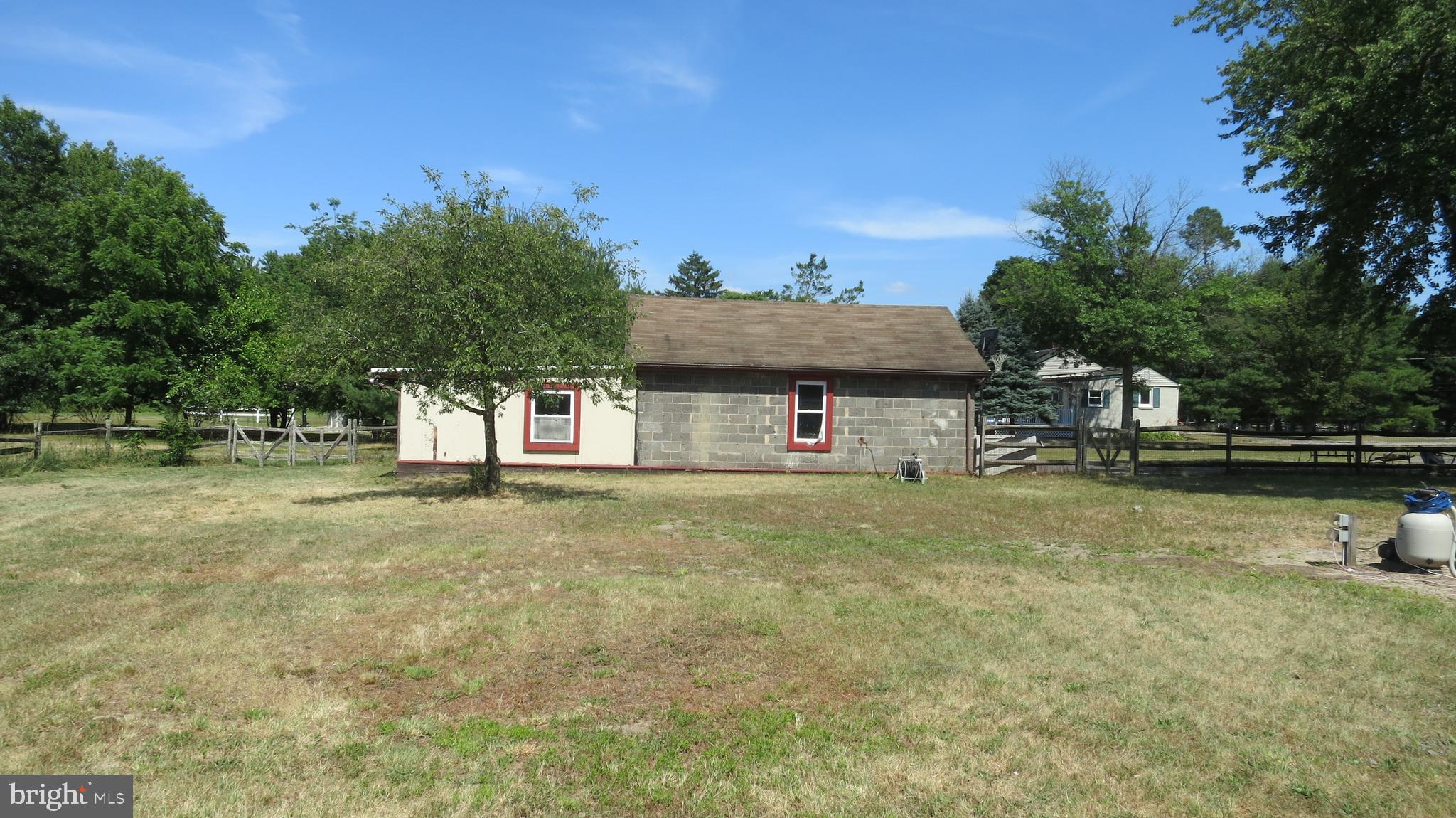 257 Church Road Medford, NJ 08055 - Photo 10 of 64