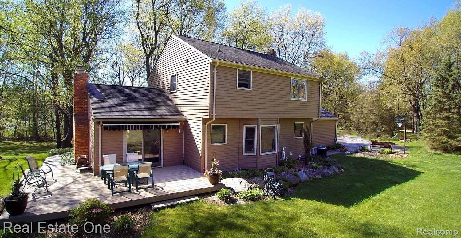 8330 Rattalee Lake Road Clarkston, MI 48348 - Photo 59 of 73 12.jpg