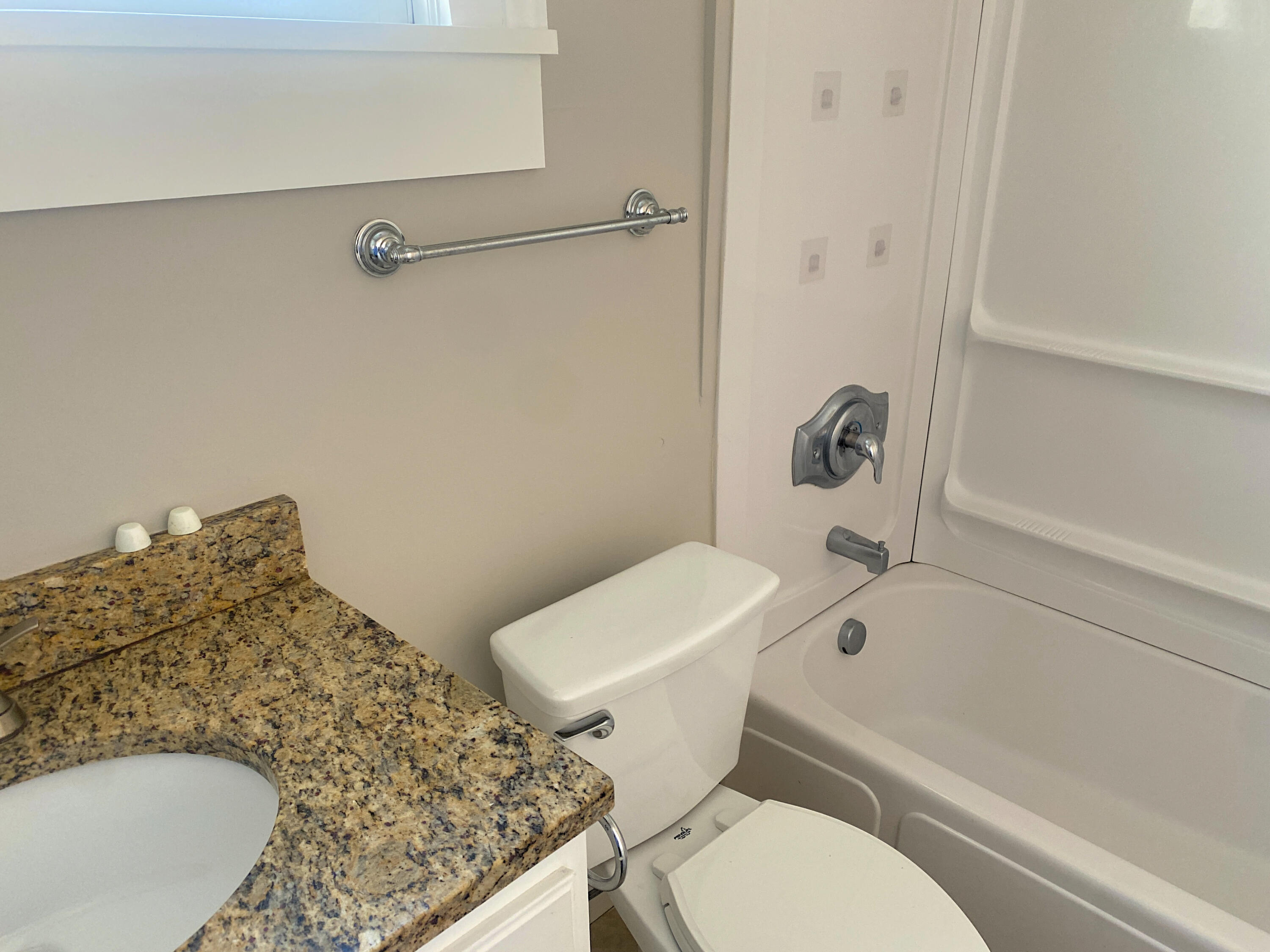 9 Gadsden Street Charleston, SC 29401 - Photo 15 of 60 9 Gadsden St (3)