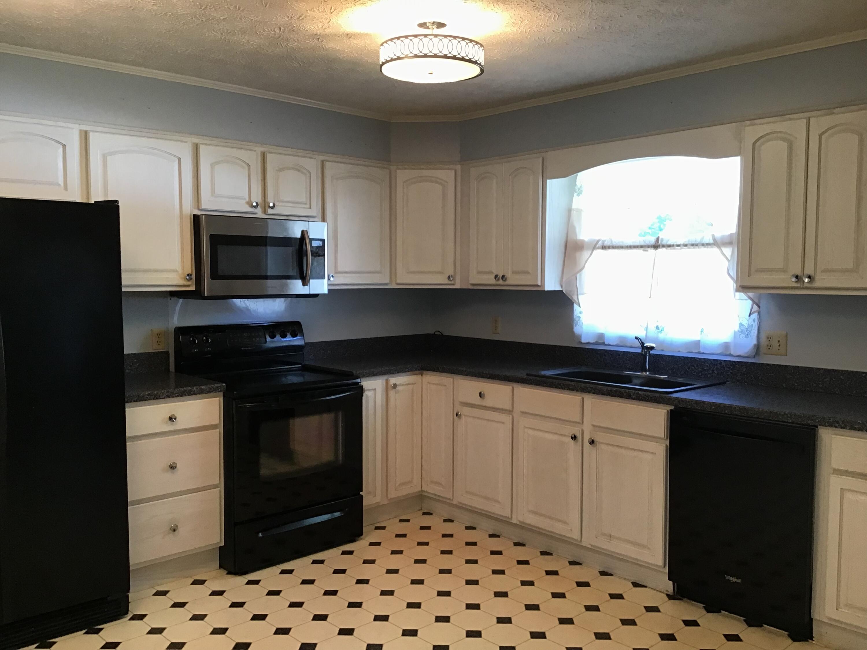 10541 Darkroom Road Wise, VA 24293 - Photo 16 of 70 NEW APPLIANCES