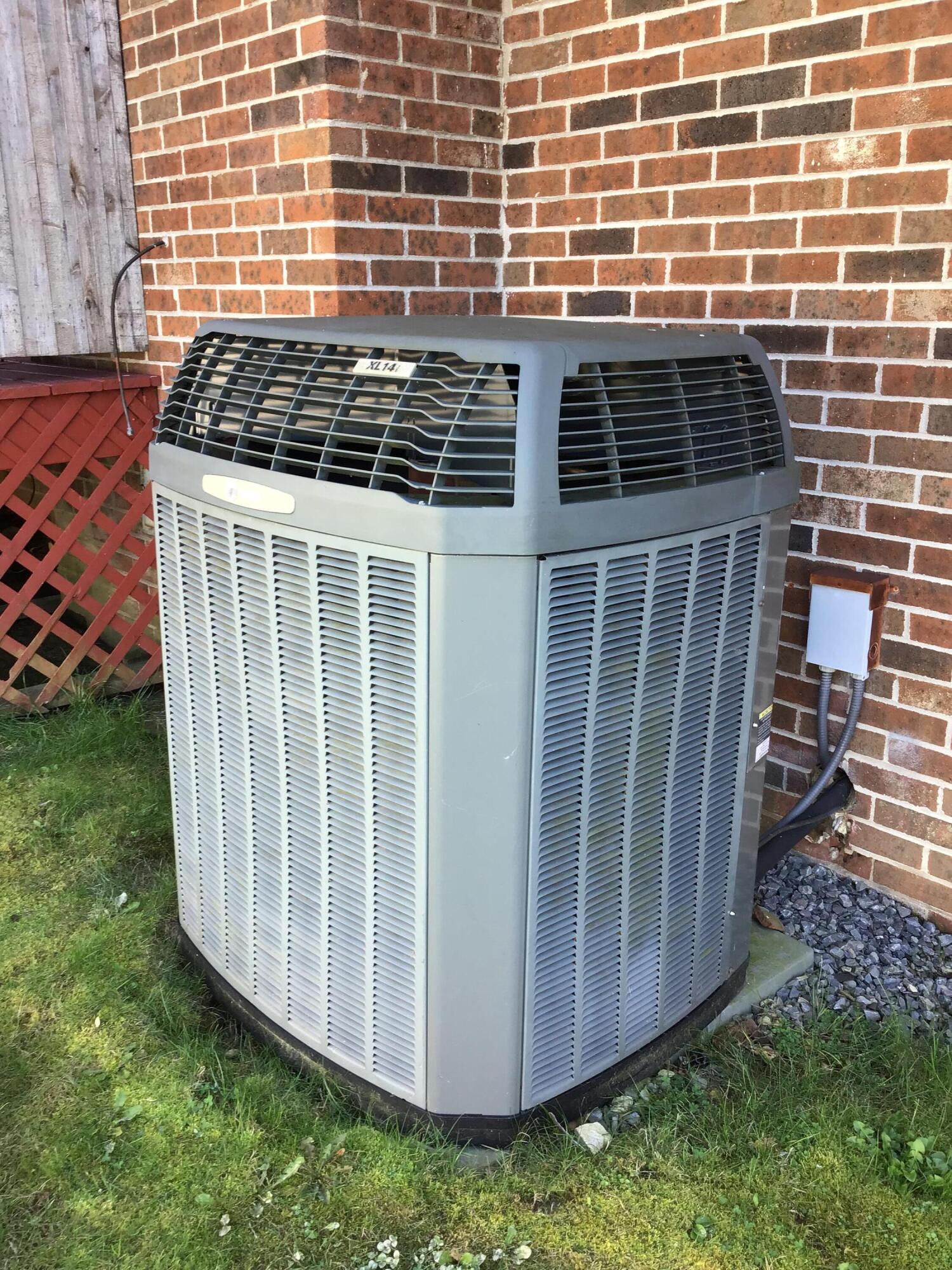 10541 Darkroom Road Wise, VA 24293 - Photo 64 of 70 TRANE HEAT PUMP