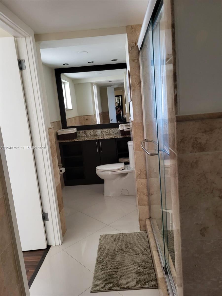 1340 Lincoln Road, Unit 804 Miami Beach, FL 33139 - Photo 10 of 16