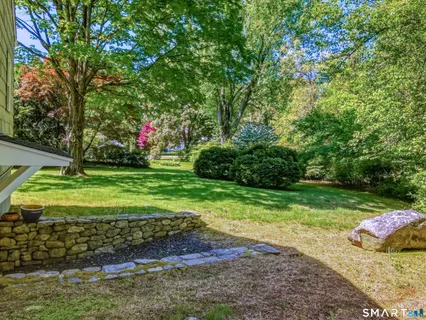 $750,000 | 26 Grandview Terrace, Essex, CT 06426