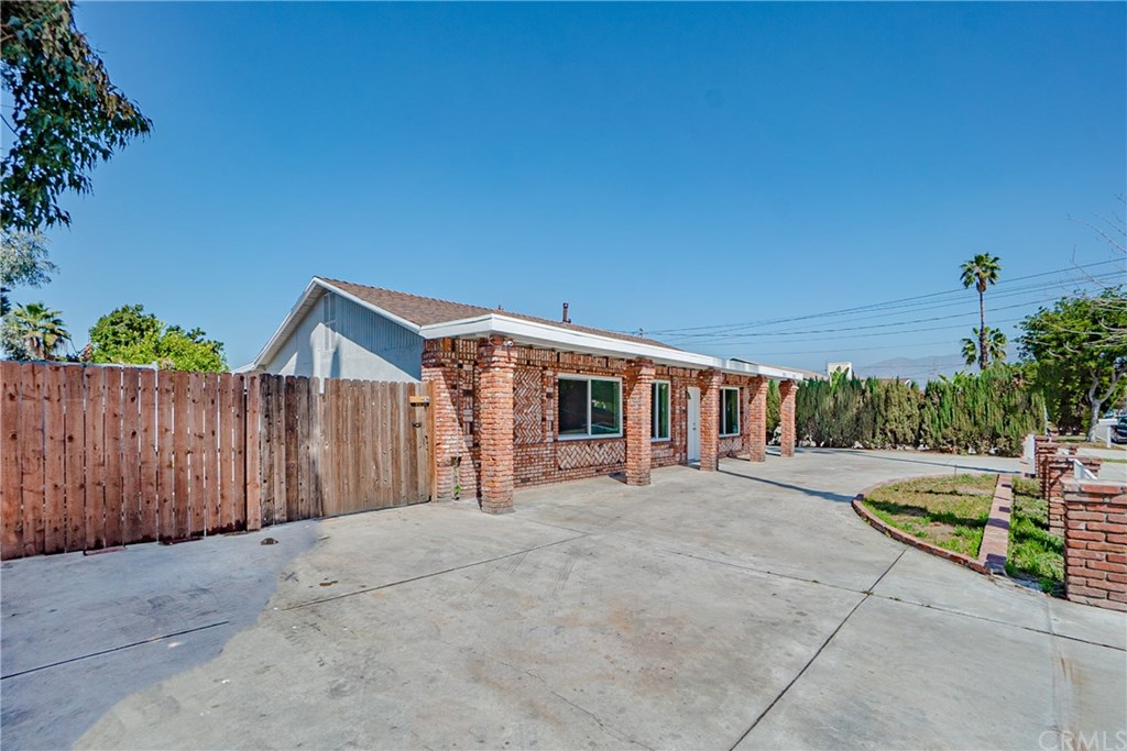 3913 Walnut Street Baldwin Park, CA 91706 - Photo 2 of 34