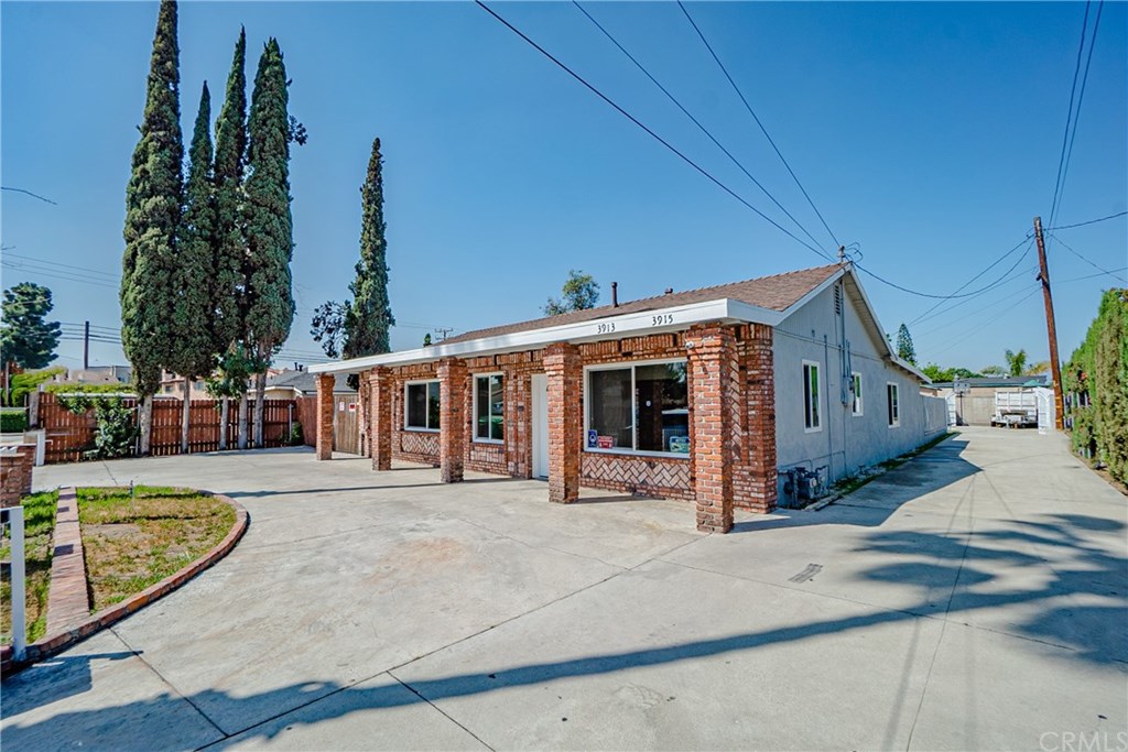 3913 Walnut Street Baldwin Park, CA 91706 - Photo 3 of 34