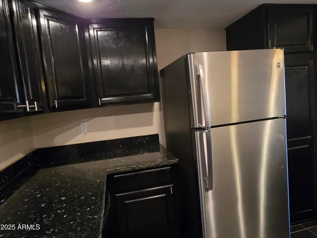 $2,990 | 8422 North Central Avenue, Unit B, Phoenix, AZ 85020