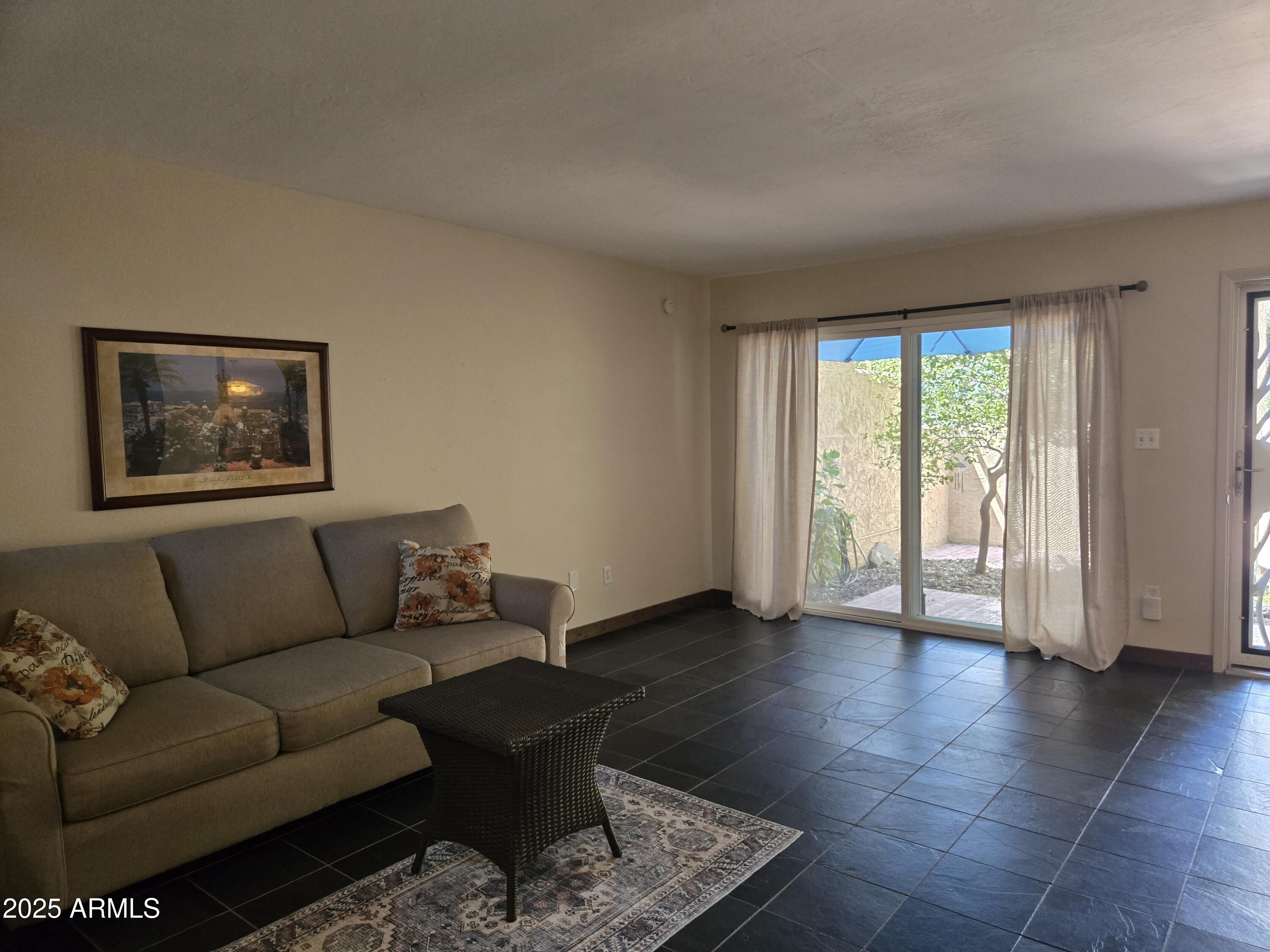 8422 North Central Avenue, Unit B Phoenix, AZ 85020 - Photo 21 of 64 20250814_104140