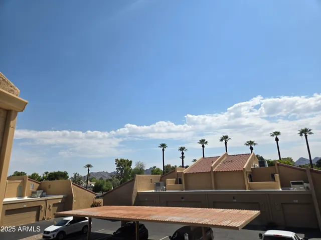 $2,990 | 8422 North Central Avenue, Unit B, Phoenix, AZ 85020