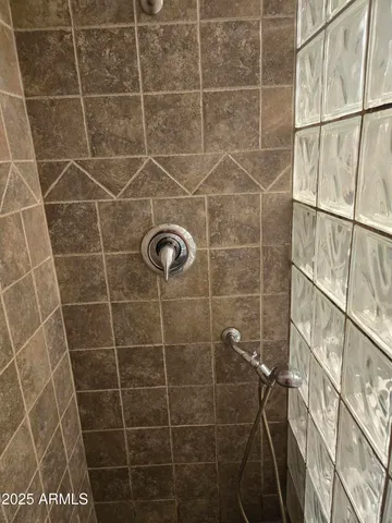 $2,990 | 8422 North Central Avenue, Unit B, Phoenix, AZ 85020