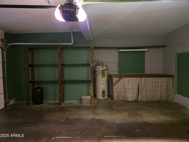 $2,990 | 8422 North Central Avenue, Unit B, Phoenix, AZ 85020