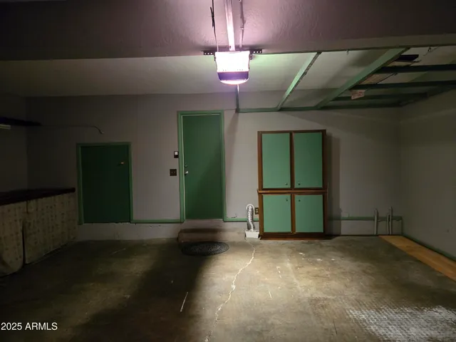 $2,990 | 8422 North Central Avenue, Unit B, Phoenix, AZ 85020