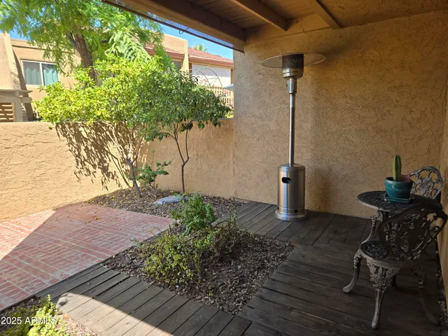 $2,990 | 8422 North Central Avenue, Unit B, Phoenix, AZ 85020