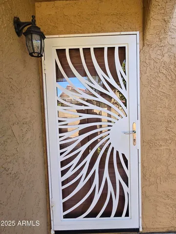 $2,990 | 8422 North Central Avenue, Unit B, Phoenix, AZ 85020