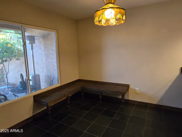 $2,990 | 8422 North Central Avenue, Unit B, Phoenix, AZ 85020