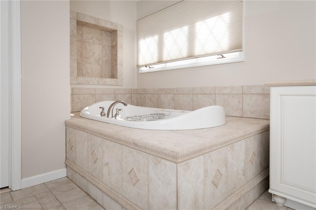 7204 Haw Ridge Road Summerfield, NC 27358 - Photo 26 of 43