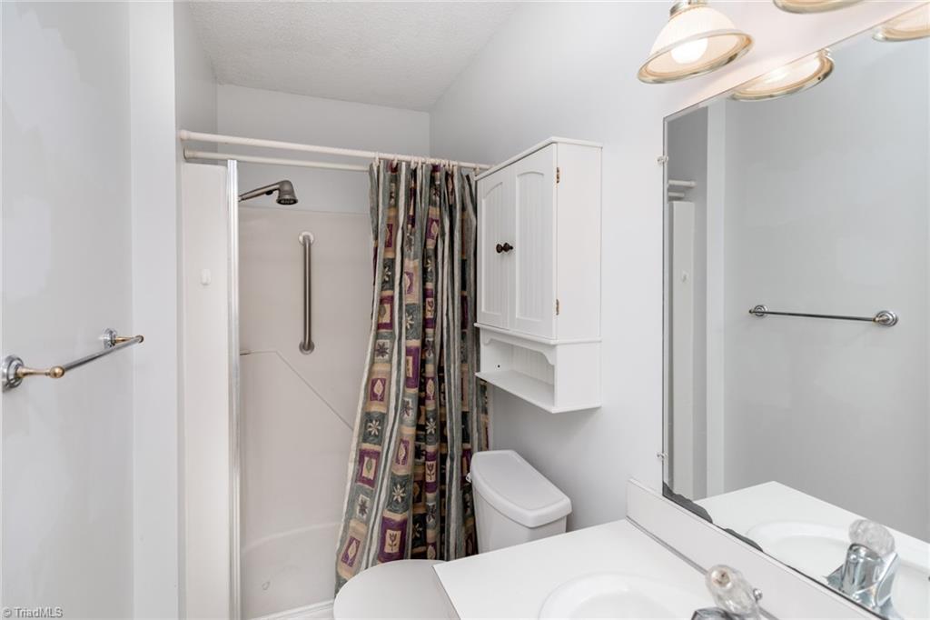 7204 Haw Ridge Road Summerfield, NC 27358 - Photo 33 of 43