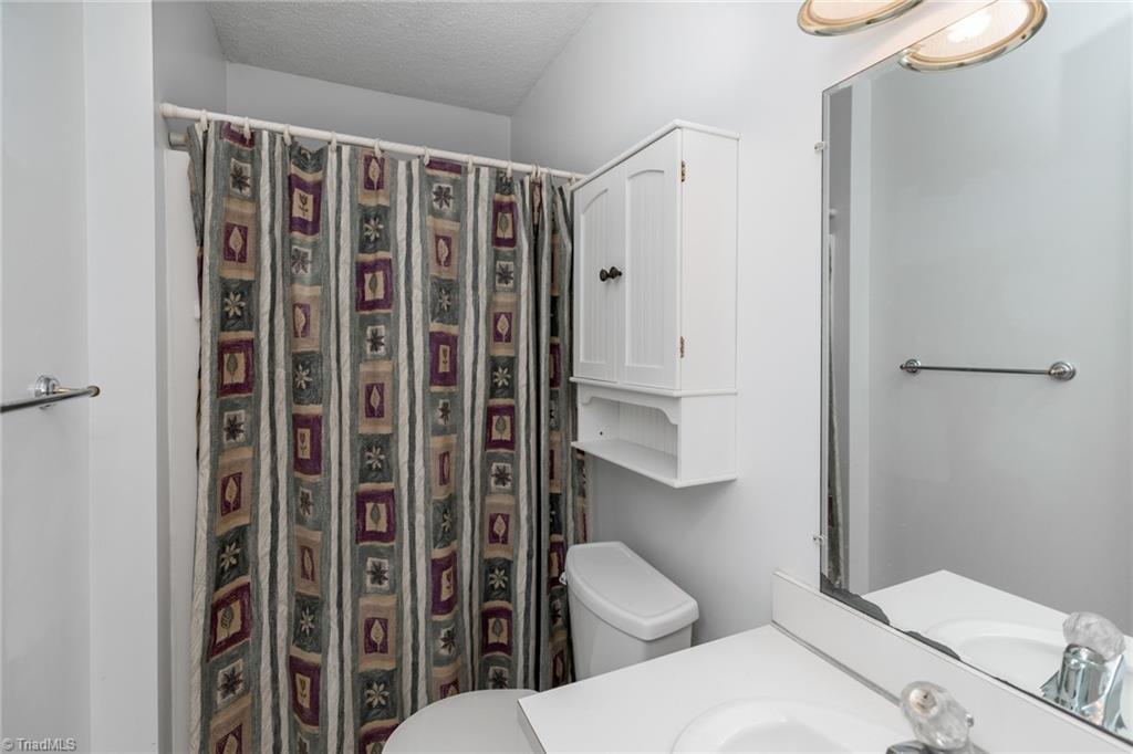 7204 Haw Ridge Road Summerfield, NC 27358 - Photo 34 of 43