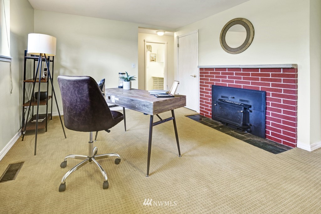 8511 Maple Lane Edmonds, WA 98026 - Photo 23 of 30 Gallery Image 23