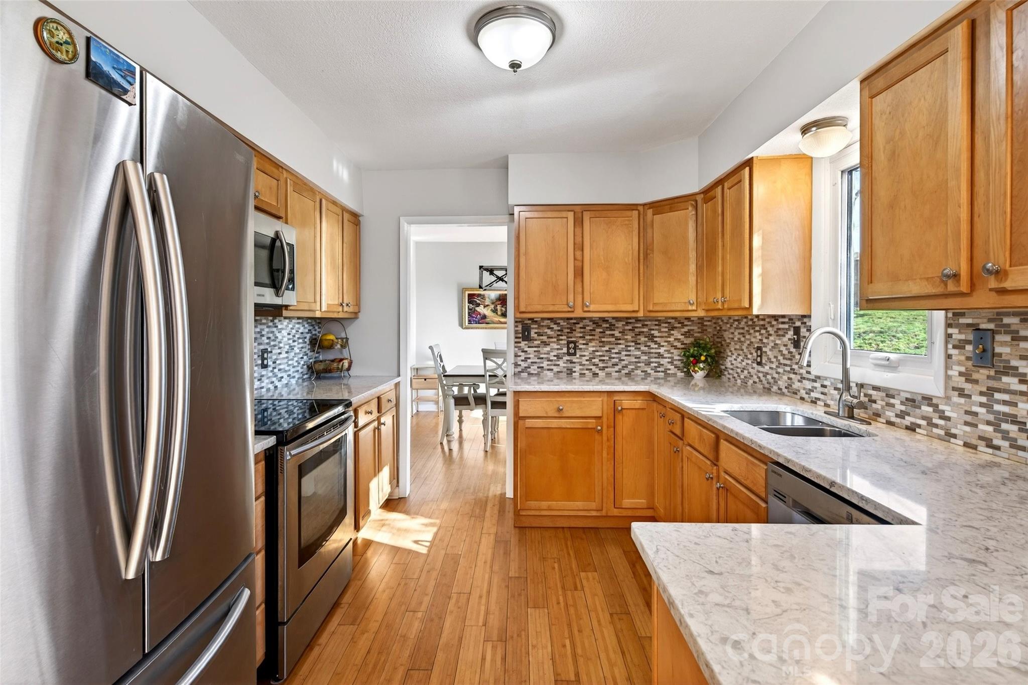 102 Charles Ridge Road Asheville, NC 28805 - Photo 14 of 37