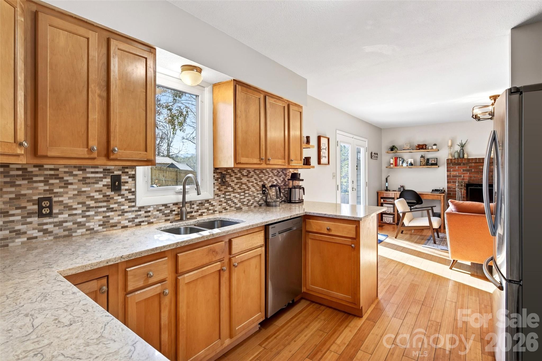 102 Charles Ridge Road Asheville, NC 28805 - Photo 15 of 37