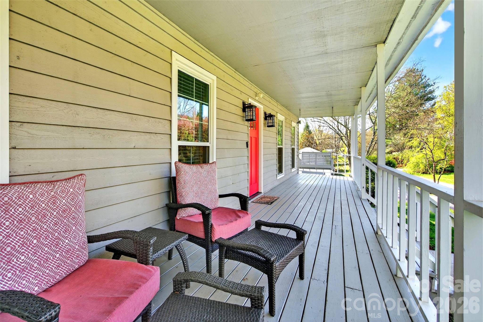 102 Charles Ridge Road Asheville, NC 28805 - Photo 5 of 37