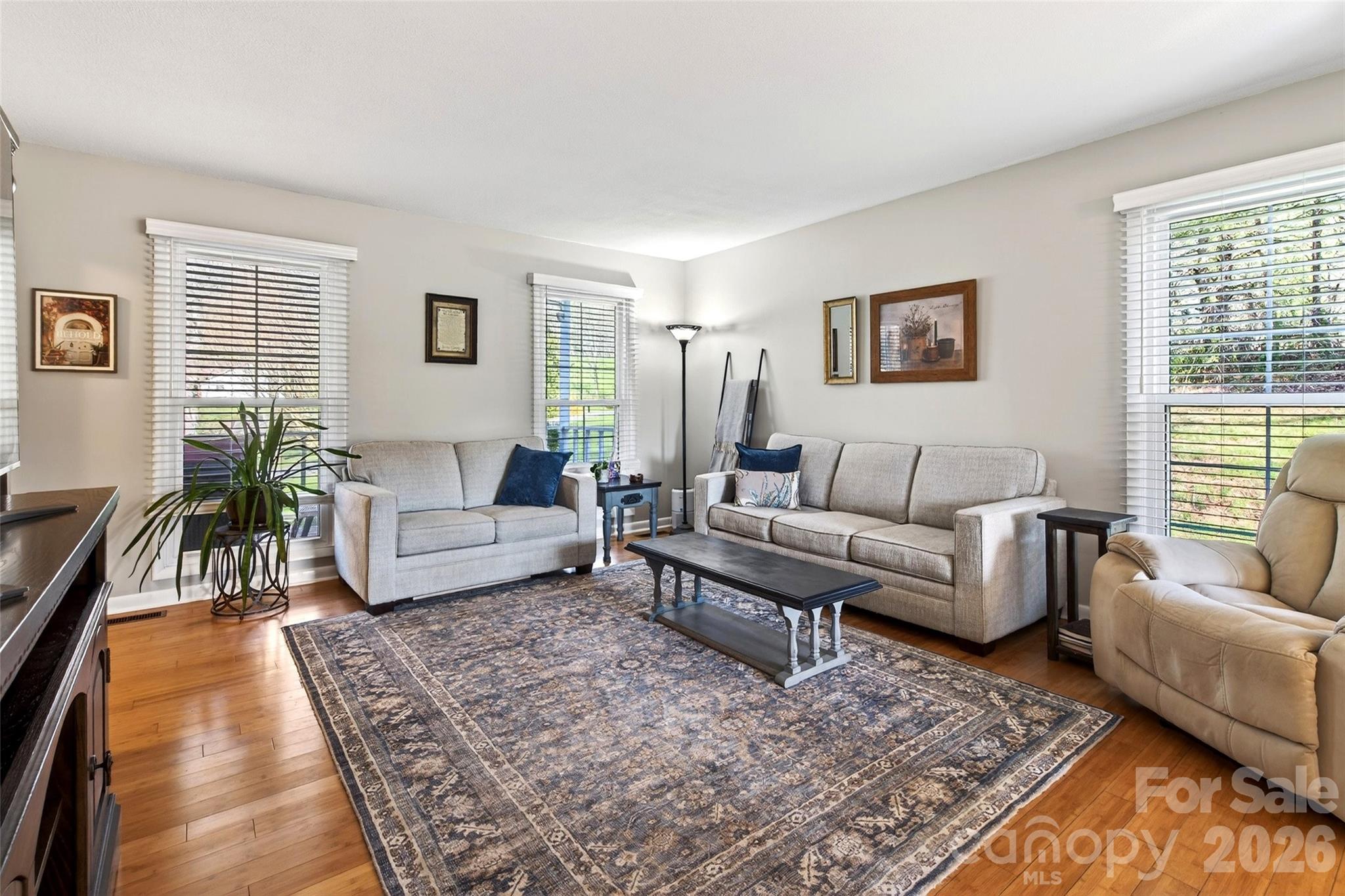 102 Charles Ridge Road Asheville, NC 28805 - Photo 9 of 37