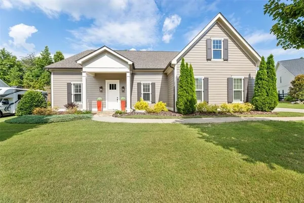 $895,000 | 315 Pinehurst Circle, Alpharetta, GA 30004