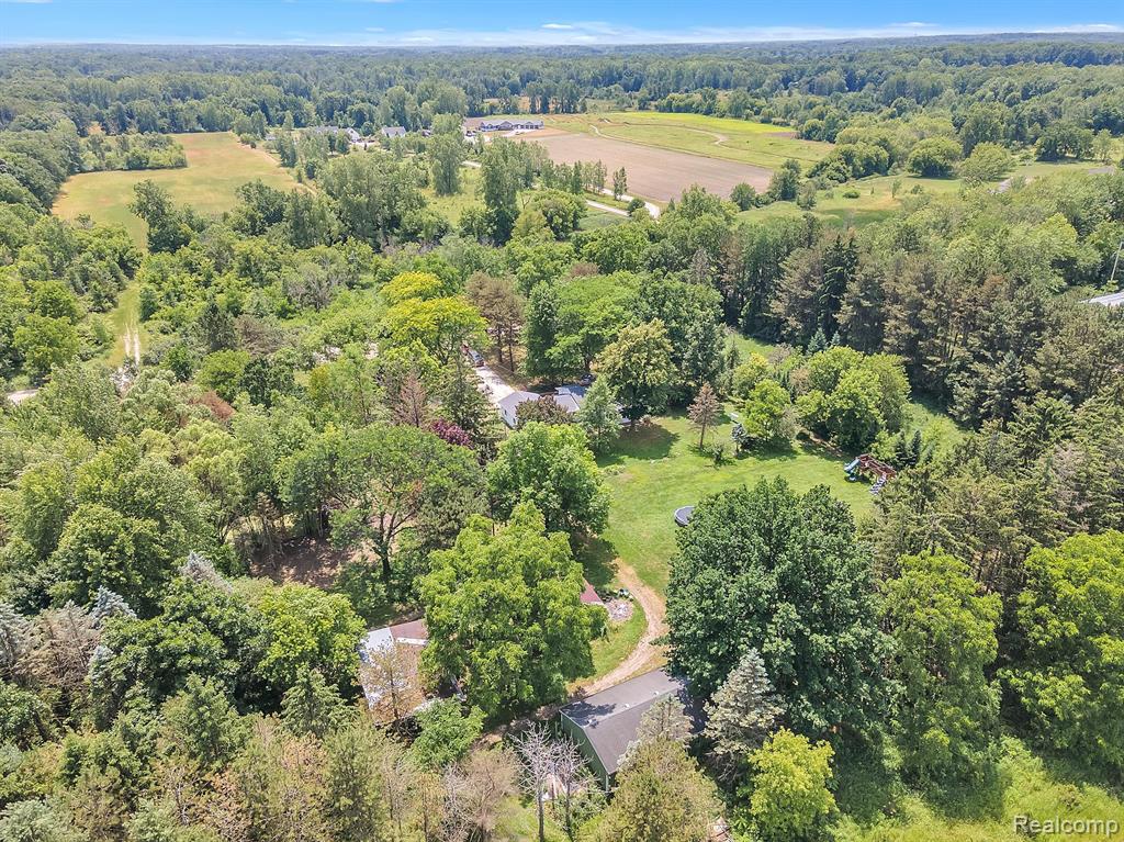 5304 West Ray Road Linden, MI 48451 - Photo 32 of 36