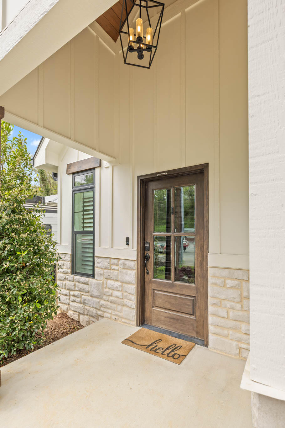 637 Lullwater Road Chattanooga, TN 37405 - Photo 5 of 40 Entry