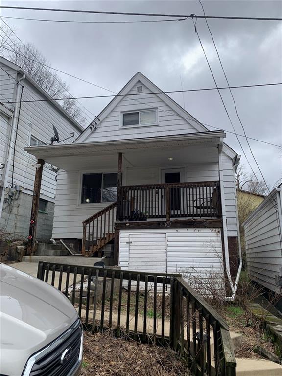 807 6th Street McKees Rocks, PA 15136 - Photo 1 of 25