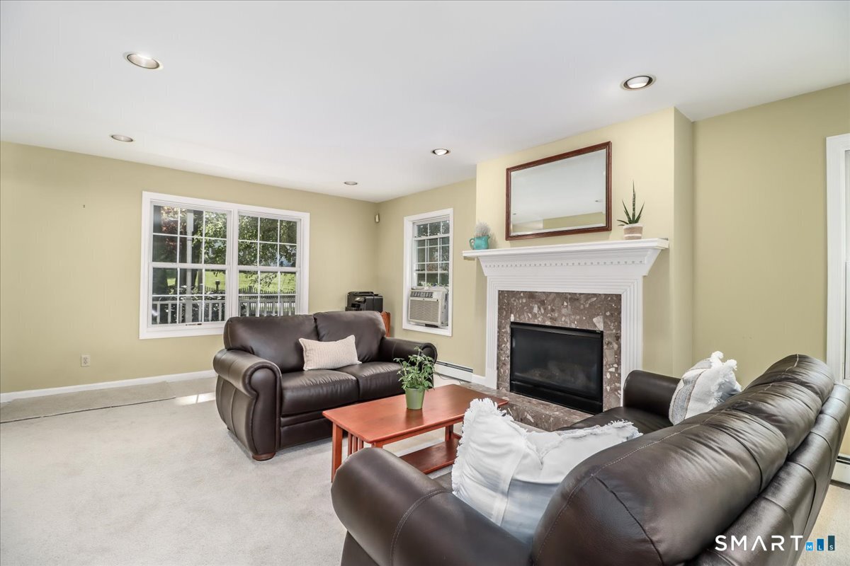 315 Booth Hill Road Trumbull, CT 06611 - Photo 4 of 33