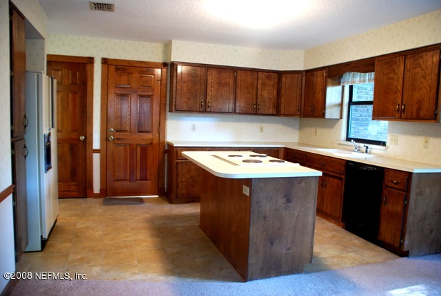 3140 Rococo Court Orange Park, FL 32073 - Photo 6 of 24 Large Kitchen with loads of Cabinets
