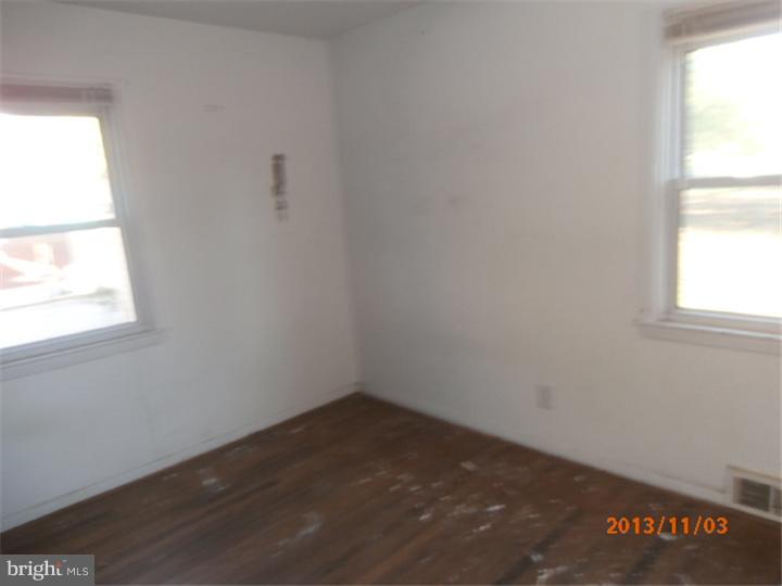 2017 South Brighton Avenue Lindenwold, NJ 08021 - Photo 7 of 13