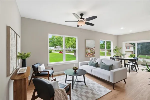 $350,000 | 8012 East 130 Street, Grandview, MO 64030