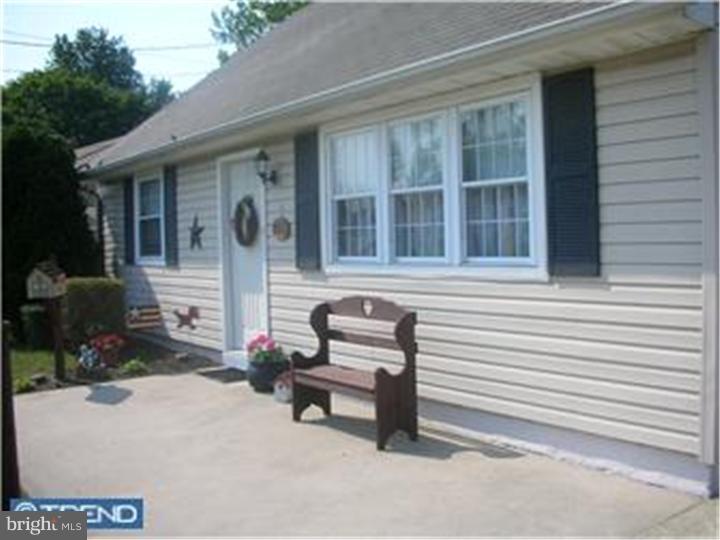 823 Mt Road Burlington, NJ 08016 - Photo 2 of 10 Gallery Image 2