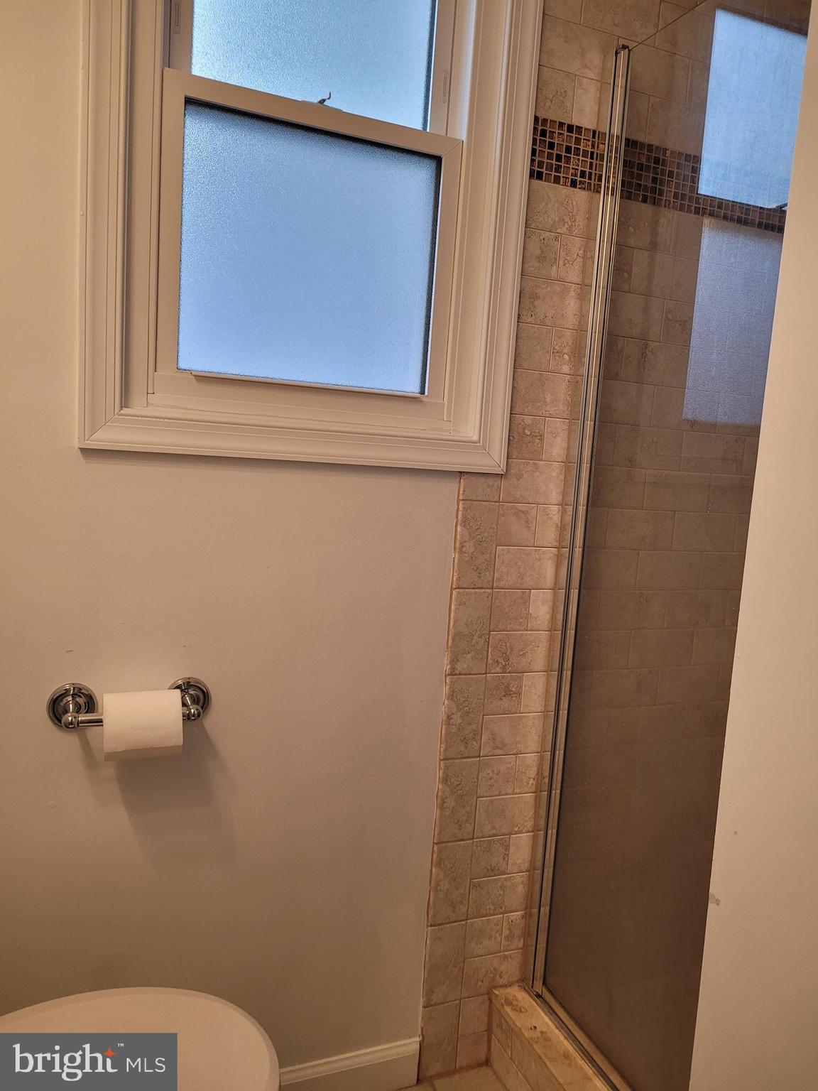 104 Woodbine Road Havertown, PA 19083 - Photo 25 of 45 Full Bathroom
